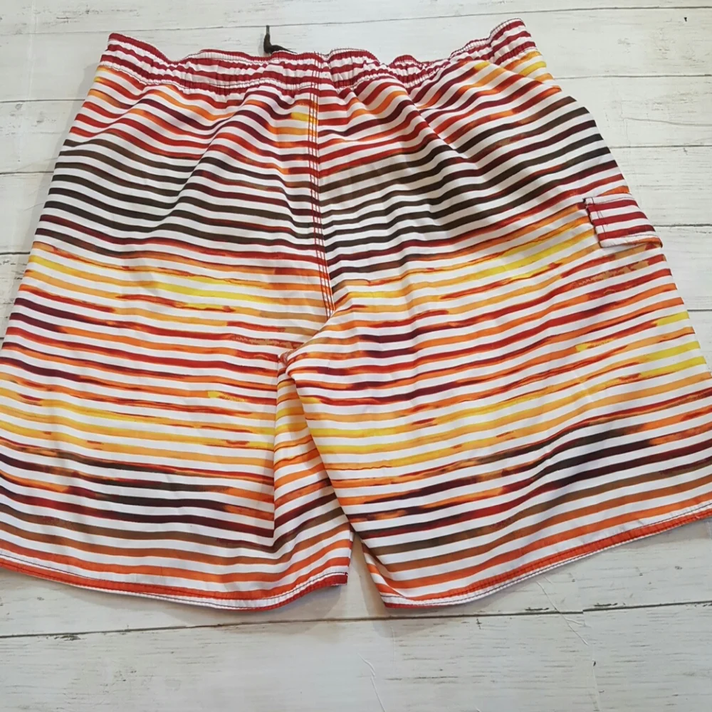 Joe boxer swim trunks sz L 36/38‎
